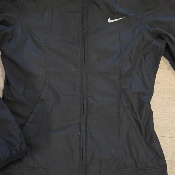 Nike Dri Fit Tennis Jacket - Picture 3 of 3
